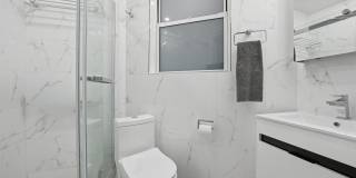 50 E 72ND Street Gallery 12