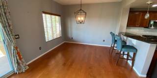 Wonderful 2 bed/2 bath Condo in Summerlin Gallery 4