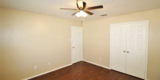 321 Briar Oaks Drive Gallery 15