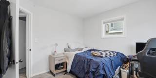 124 N College Street Gallery 14