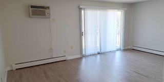 Corinthian Gallery 38