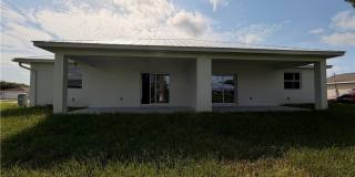 2212 Armour Road Gallery 21