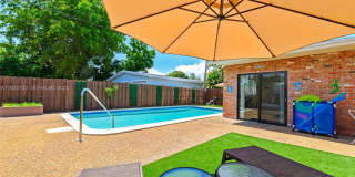 1204 NE 7th St Gallery 1