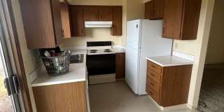 1 Bedroom 1 Bathroom at Hollywood Park Apartments Gallery 24
