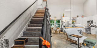 FOR LEASE!! Gallery 9
