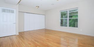 Railway Manor Gallery 13