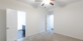 905 Silverbell Street Gallery 8