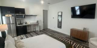 1Bd/1Ba in the HEART of Midtown! FULLY FURNISHED! Perfect for travelling Nurses or Students! Gallery 5