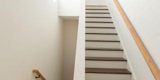 400 E Martin Street Gallery 10