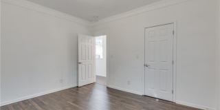 244 Laurel Avenue SW Gallery 22