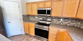 Beautiful 3 bed 2.5 Bath Home in East Loveland, CO! Gallery 5