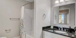 Metro Marina Bay Gallery 33