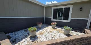 Gorgeous Corner lot Home for Rent! Gallery 4