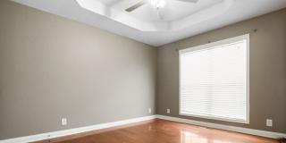 Pet Friendly Three Bedroom! Gallery 9