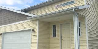 3 Bed 2 Bath Twin Home Gallery 3