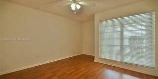 10380 NW 46th St Gallery 27