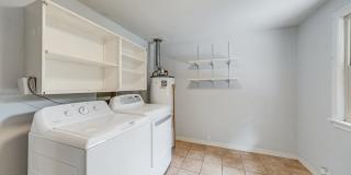 Move-In Ready 4 Bedroom Home in the Heart of Champaign Gallery 10