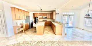 715 Fairway Point Drive Gallery 4