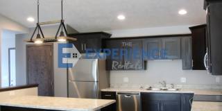 East Sioux Falls 4-Bedroom Townhome – Style, Space & Convenience! Gallery 1