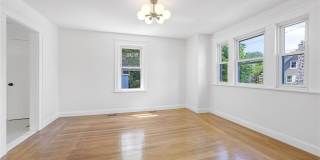 135 E Linden Avenue Gallery 14