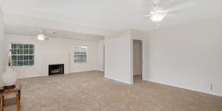 Single Level Family House Gallery 7