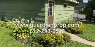 House on Corner Lot Available October 1st, Updated Kitchen/Bath, Fenced Yard, Back Deck, 2 Car Garage Gallery 24