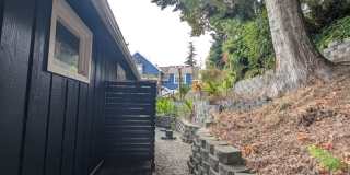 A Storybook Dream in Kingston, Available Now! Lowbank Waterfront, Beach Access, Panoramic Views & More. Gallery 25