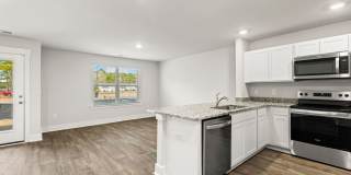 Brand New Town Home close to the beach! Gallery 4