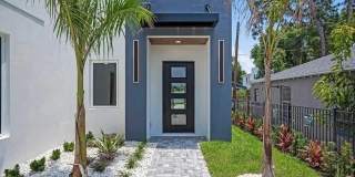 1156 Cocoanut Avenue Gallery 7