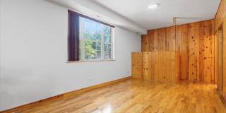 1900 W Ohio St Gallery 5