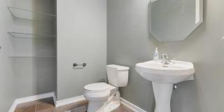 2260 Hudson Circle Gallery 12