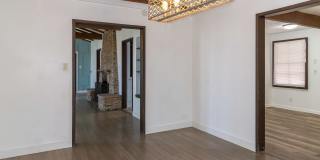 3940 Hubert Avenue Gallery 7
