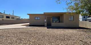 3 Bedroom 2 Bath Home in Henderson! Gallery 1