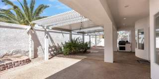 Beautiful Summerlin home in a gated community. Gallery 27