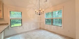 Bella Vista Single-Family Home- 3 Bed/ 2 Bath- Stunning Creekwood Plan Gallery 9