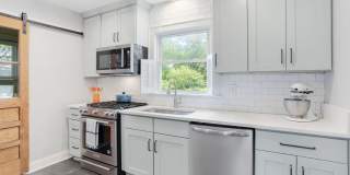 Class Brick Cottage with Modern Comforts in Historic Overbrook Gallery 16