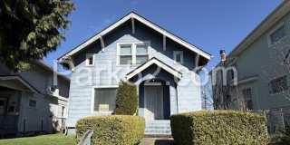 Tacoma Area 3 Bedroom 1 Bathroom Duplex Gallery 1