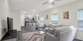 Room in 3 Bedroom Home in Charlotte Room in 3 Bedroom Home in Charlotte Gallery 1