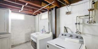 Charming 3-Bed, 1-Bath Home with Basement – Great Columbus Location! Gallery 30