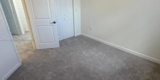 2740 SE 24th Ct Gallery 20