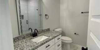 5504 N Crown Point Gallery 8