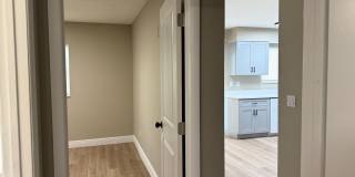 Charming 3-Bedroom 2 -bath  Home in the Mill Run Area Gallery 25