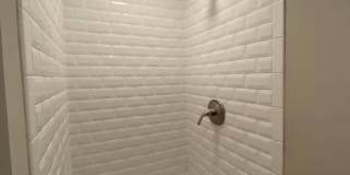 201 Higbie Lane Gallery 3