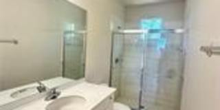 5642 Kensington Loop Gallery 19