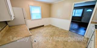 2202 Maywood Street Gallery 7