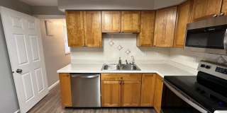 6550 Summerdale Gallery 7