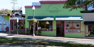 Broad & Washington Gallery 59