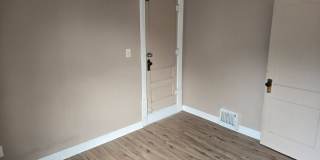 Charming 4-Bedroom Property in Prime Location Gallery 20