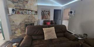 Fully furnished 4-bed, 2.5-bath Fully furnished 4-bed, 2.5-bath Gallery 7