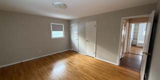 21 FORESTER Drive Gallery 26